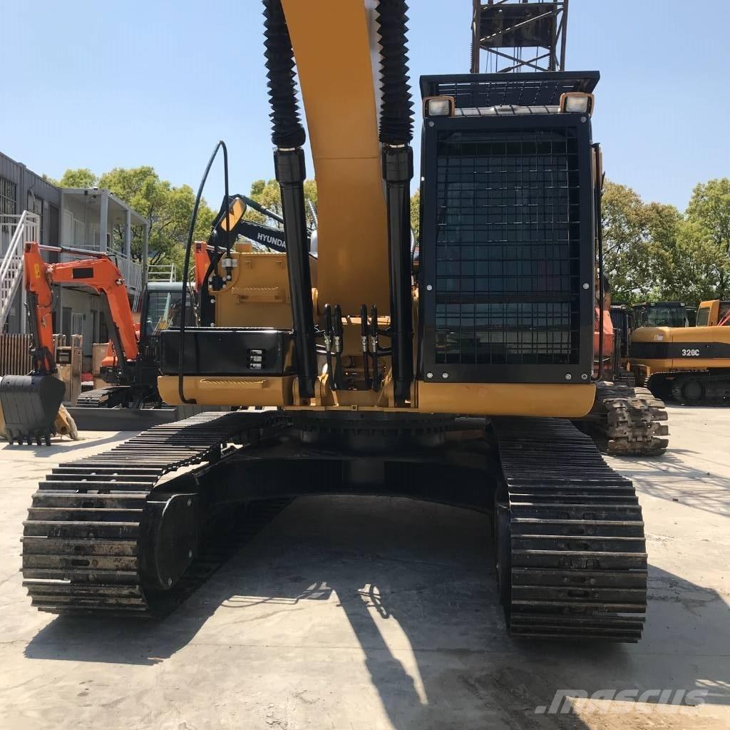 CAT 320 D L 대형 굴삭기 29톤 이상