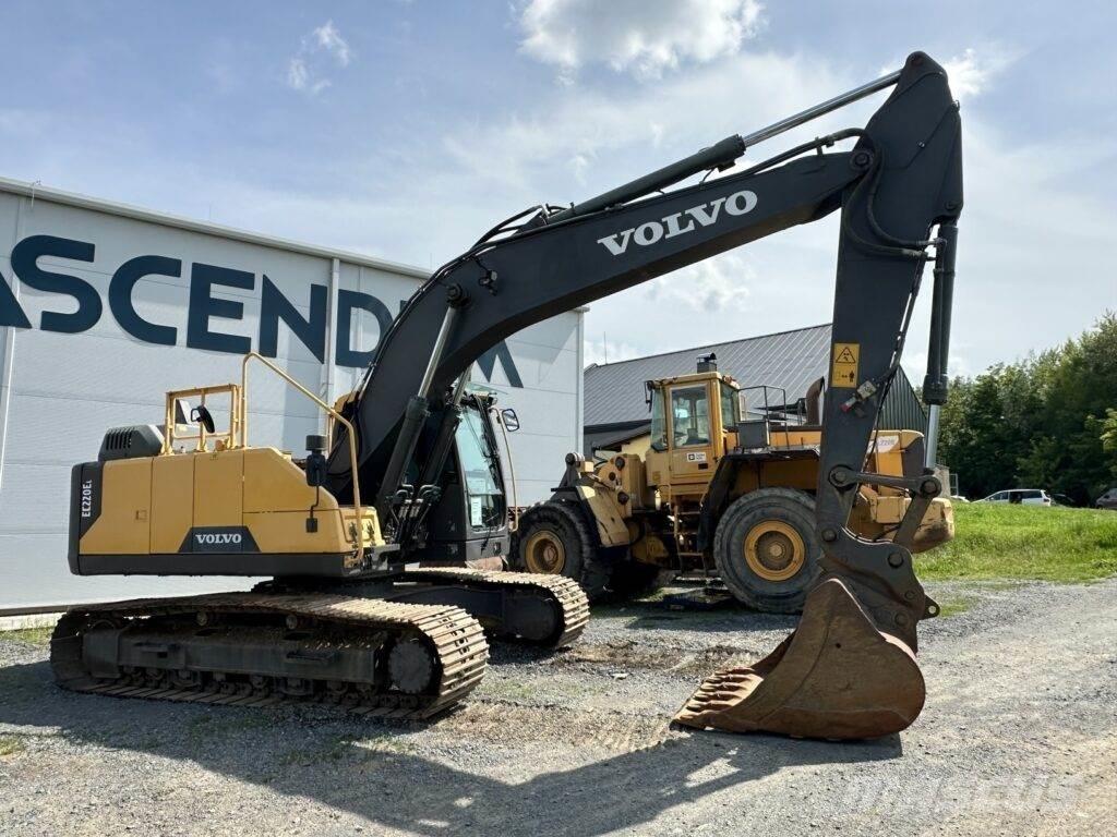 Volvo EC220EL 대형 굴삭기 29톤 이상