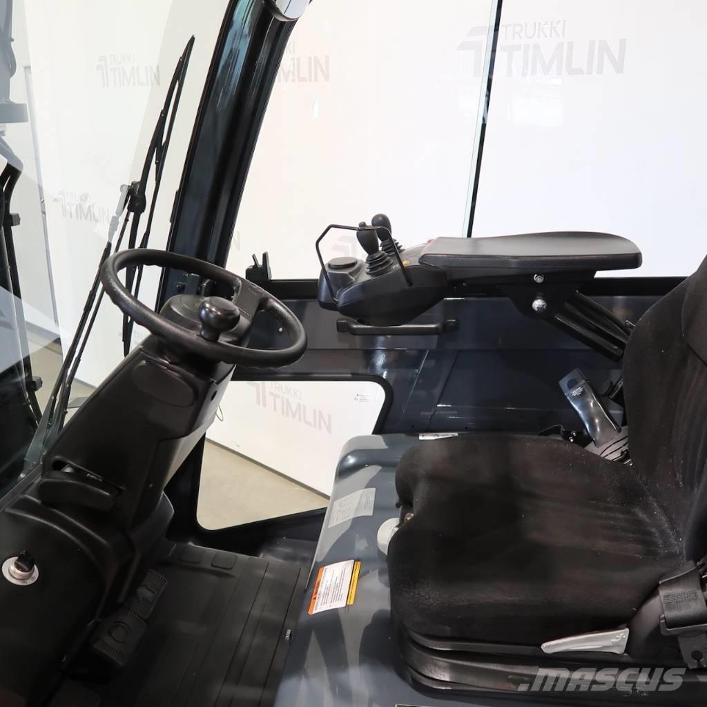 Toyota 8FBMKT25 전동 지게차
