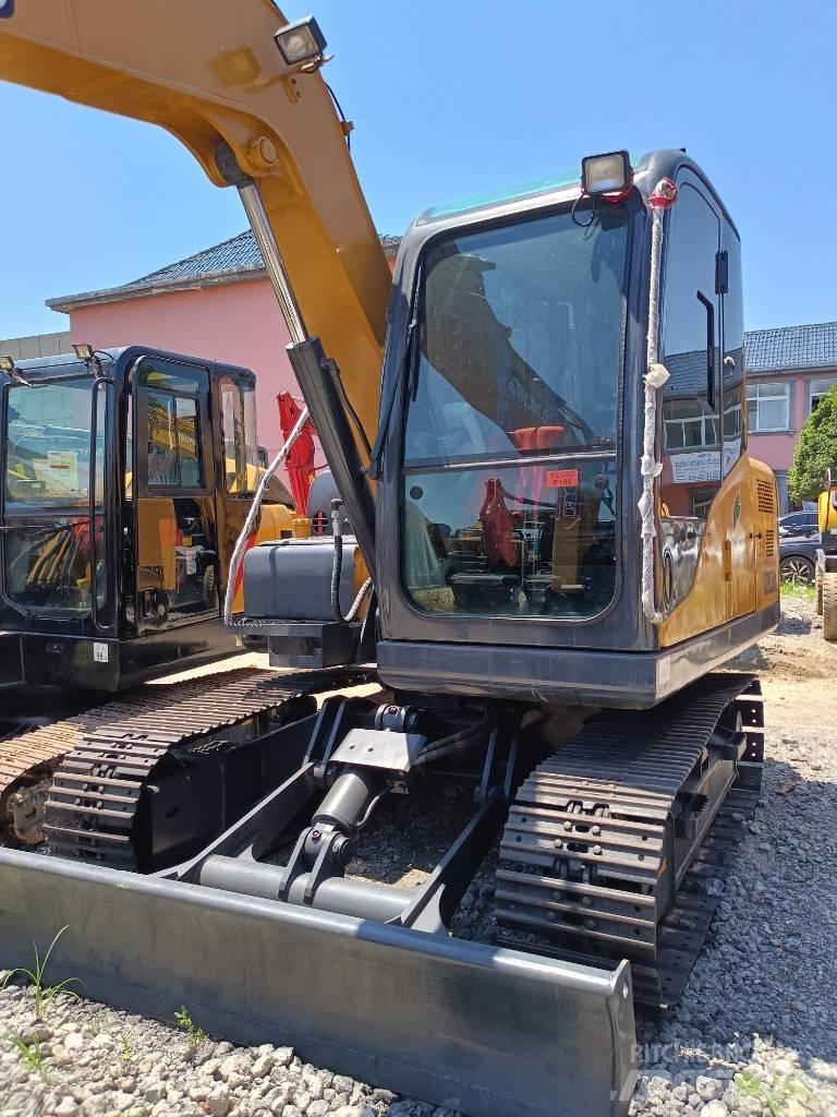 XCMG XE 85 DA 소형 굴삭기 7톤 미만
