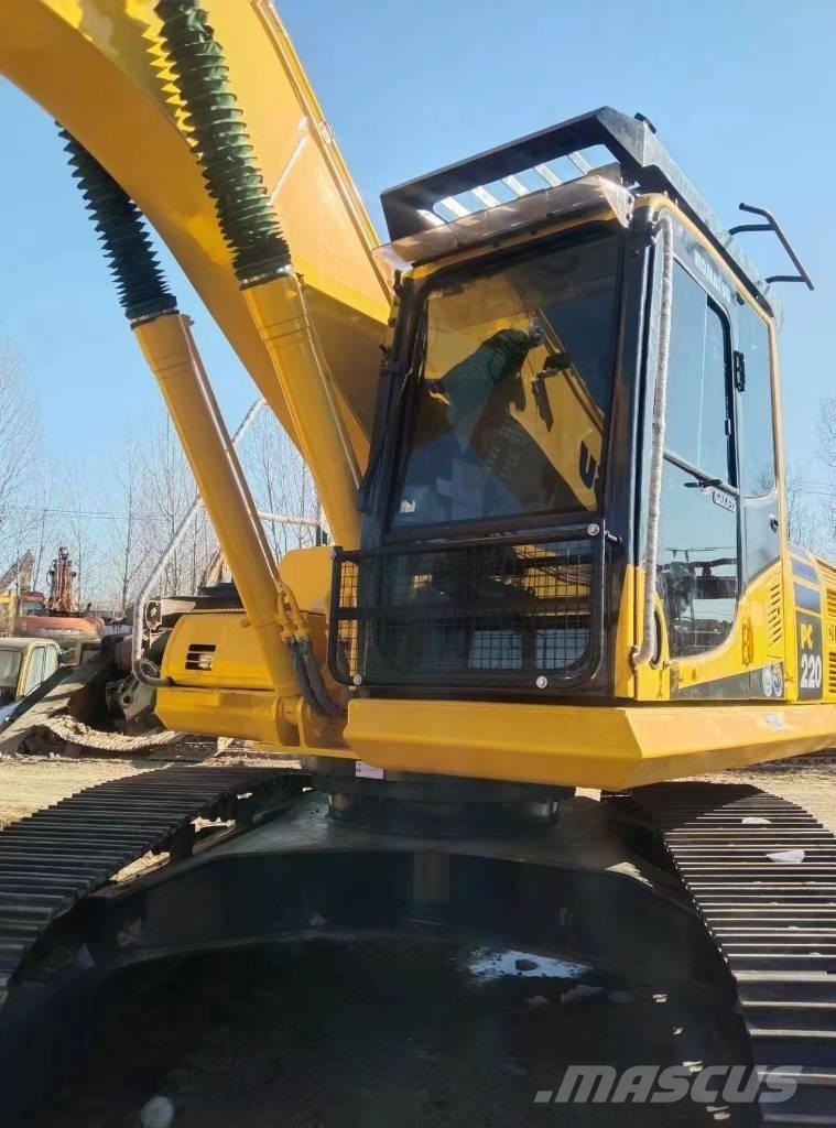 Komatsu 220-8 대형 굴삭기 29톤 이상