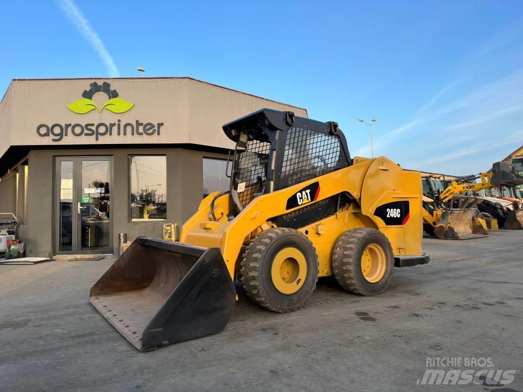 CAT 246 C  스키드로더