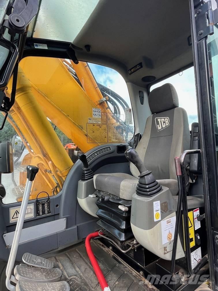 JCB JZ 235 LC 대형 굴삭기 29톤 이상