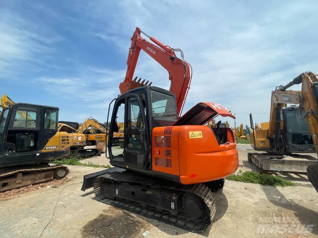Hitachi ZX 70 중형굴삭기 7톤-28톤