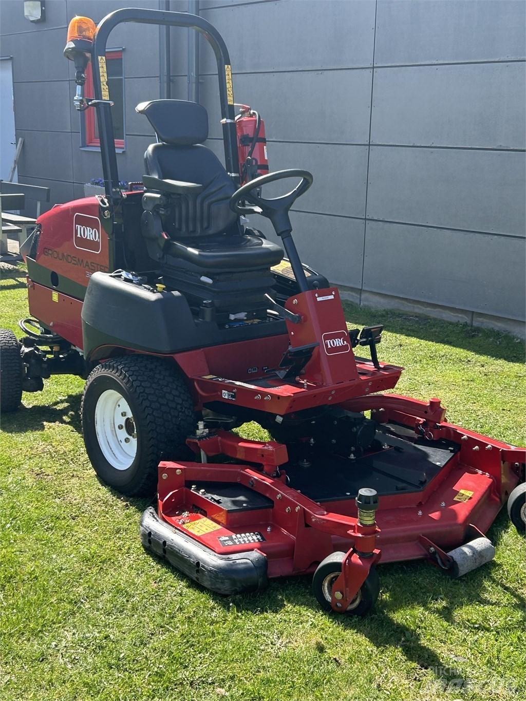 Toro GM 3280 탑승형 잔디깎기