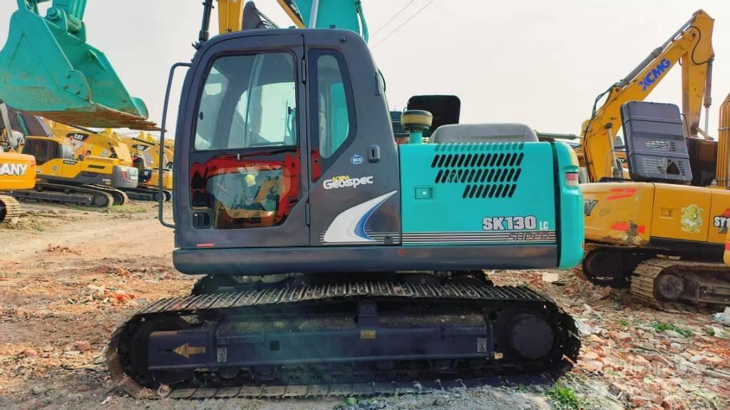 Kobelco SK 130 대형 굴삭기 29톤 이상