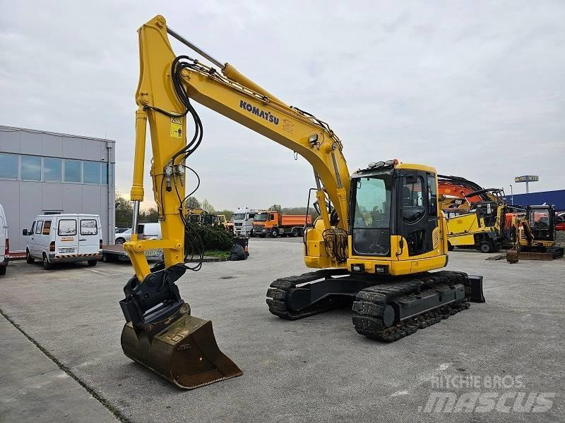 Komatsu PC 138 US-8 중형굴삭기 7톤-28톤
