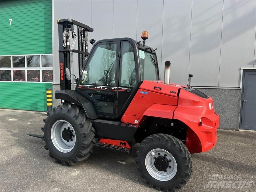 Manitou M30-4 험지용 트럭