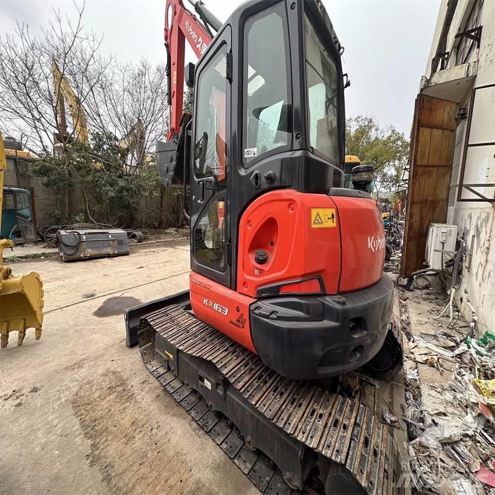 Kubota KX 163 대형 굴삭기 29톤 이상
