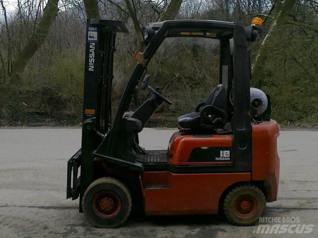 Nissan PD01A18PQ LPG 지게차