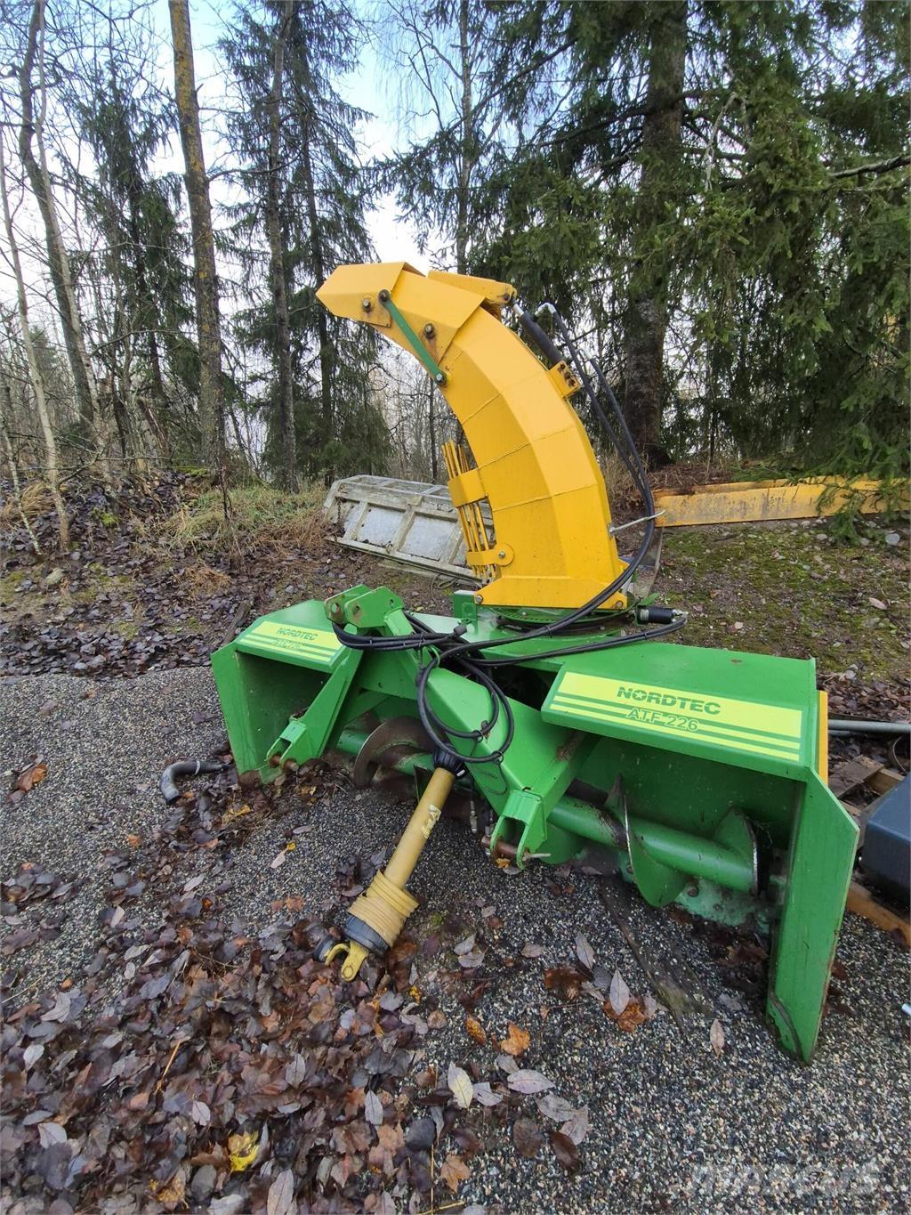 Ala-talkkari 226 제설기