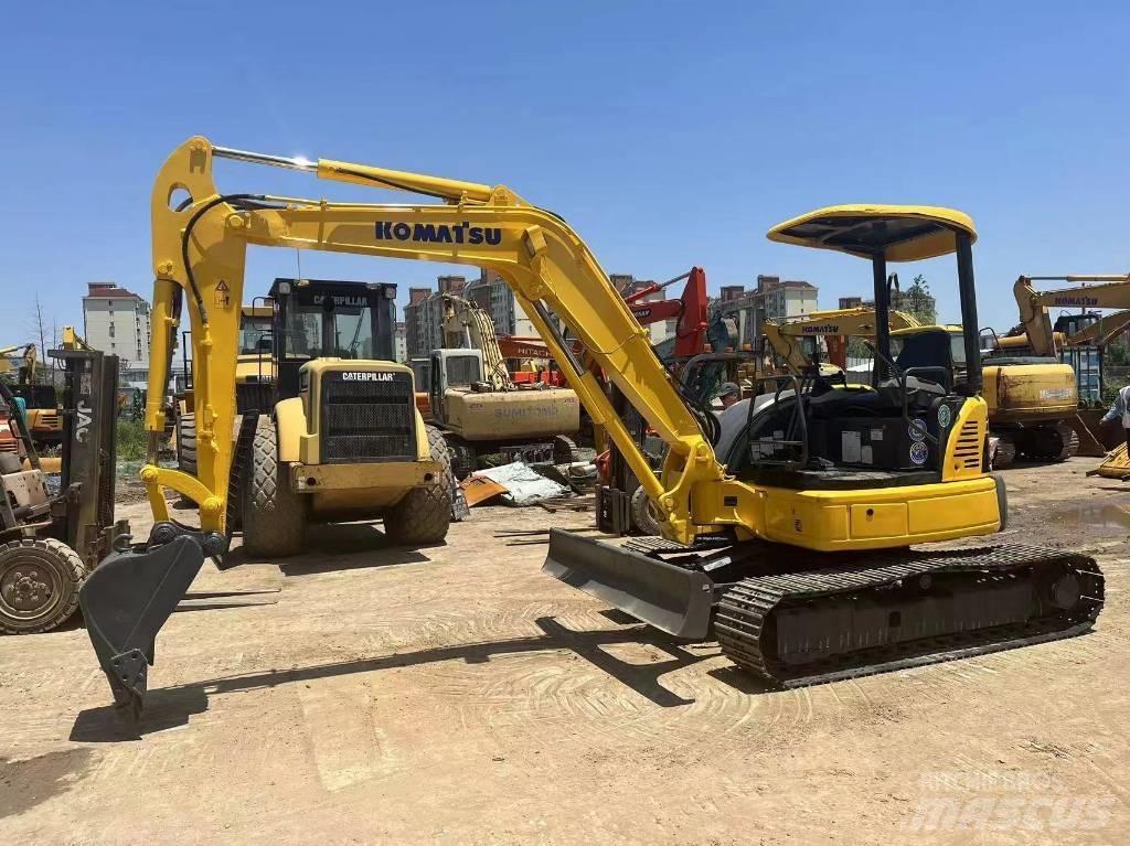 Komatsu PC 40 소형 굴삭기 7톤 미만