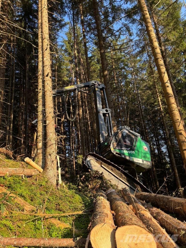 Neuson Forest 204HVT 원목 하베스터