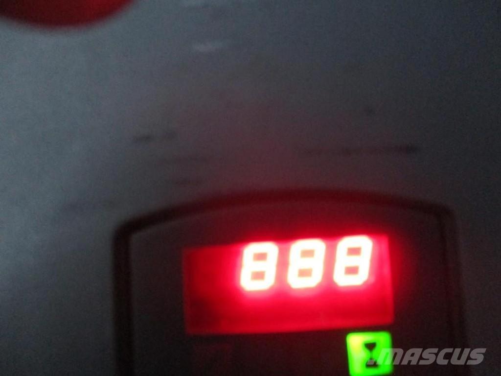 BT LWE160 경량 리프터