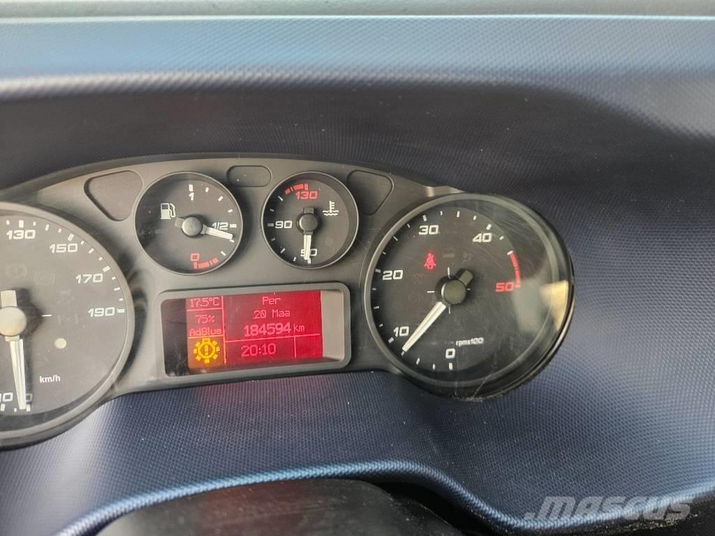 Iveco 35S18 박스 바디