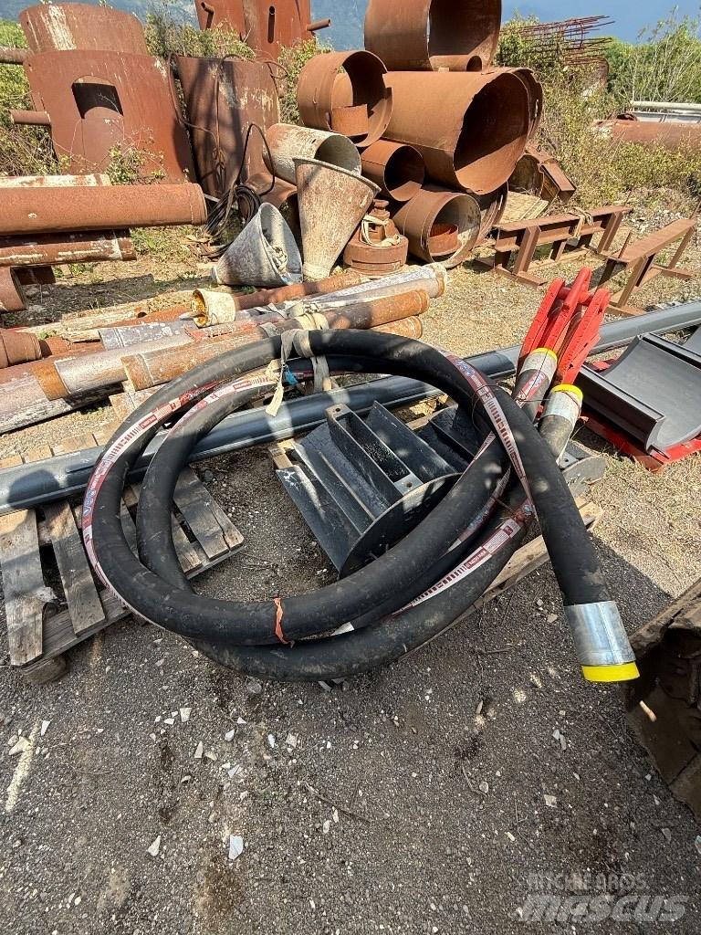 Soilmec R 210 말뚝설치기