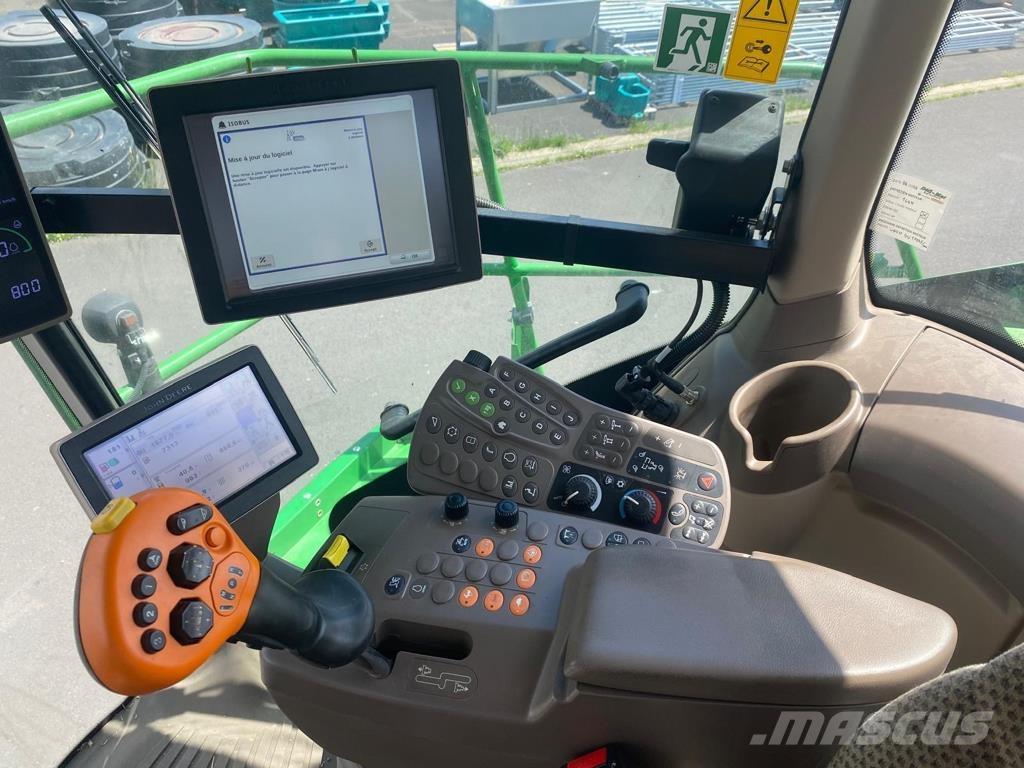 John Deere 8200 목초 수확기