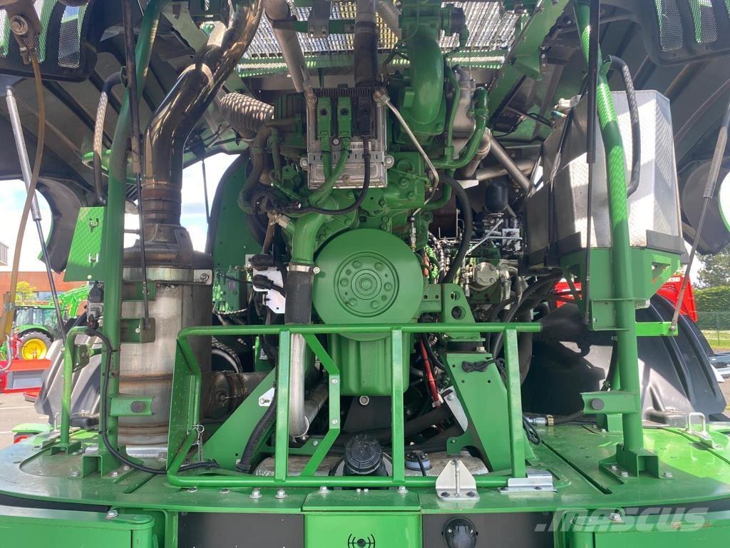 John Deere 8200 목초 수확기