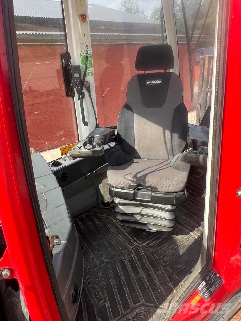 Komatsu 865 원목 포워더