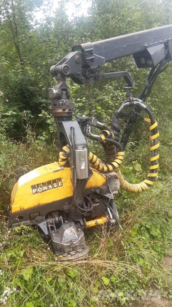 Ponsse Ergo 6W 원목 하베스터