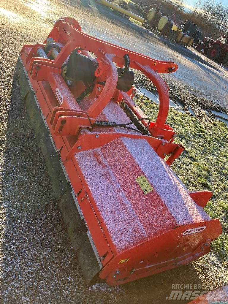 Maschio bufalo 300 목장 제초기 및 토퍼