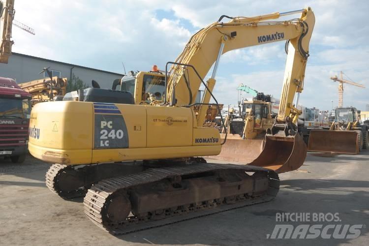 Komatsu PC240-8 대형 굴삭기 29톤 이상