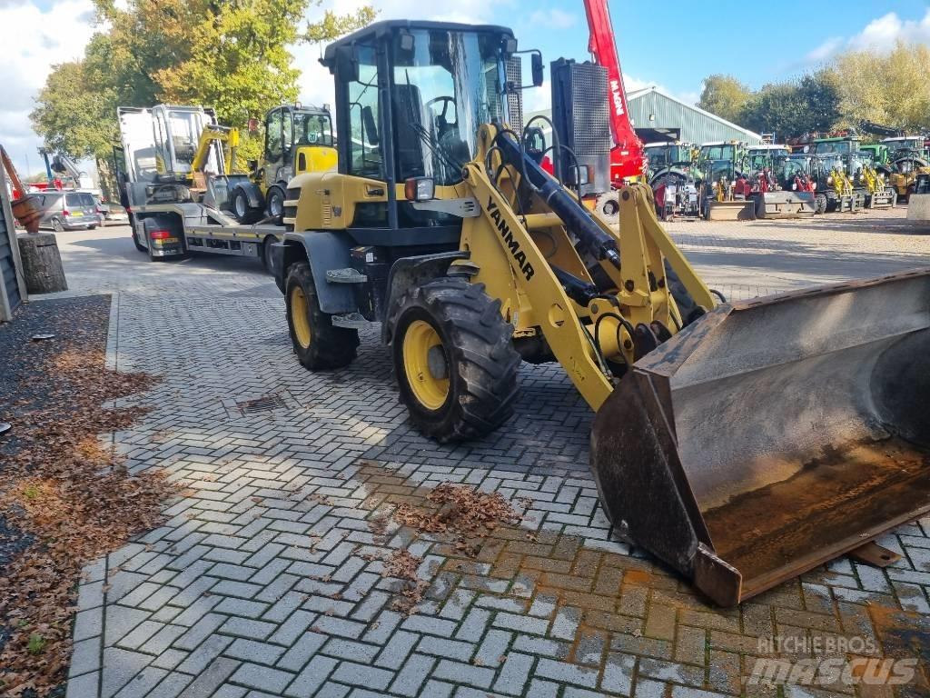 Yanmar V 120  휠로우더