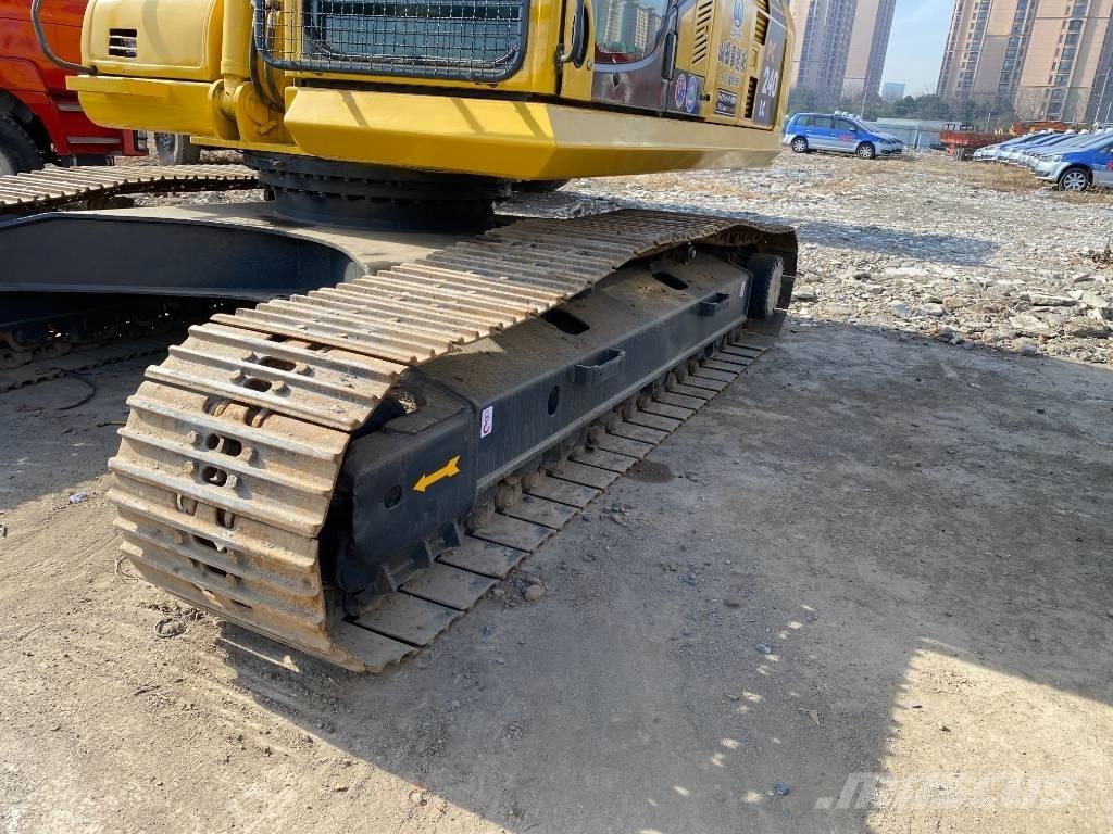 Komatsu PC240-7 대형 굴삭기 29톤 이상