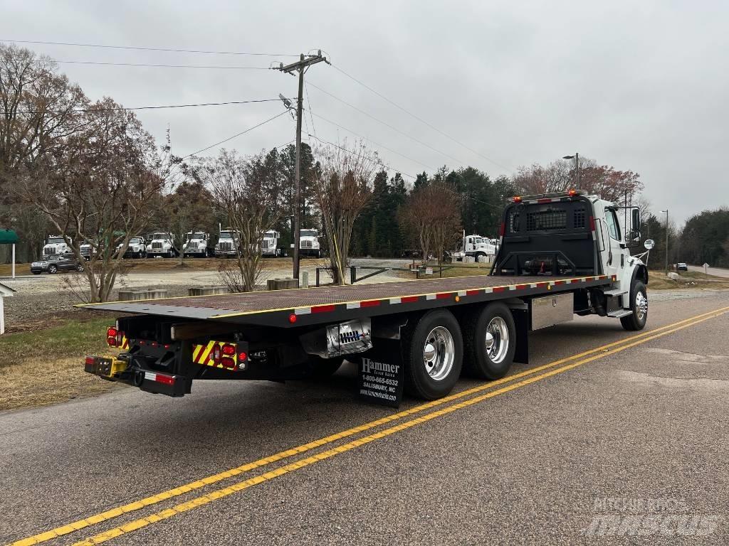 Freightliner M2 회수 차량