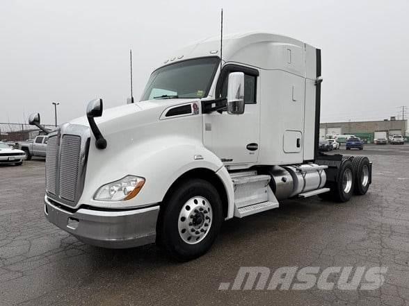 Kenworth T680 트랙터 유닛