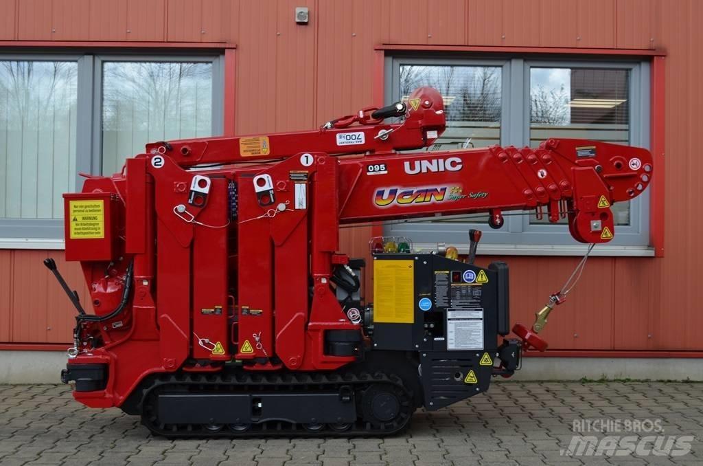 Unic URW-095 트랙 크레인