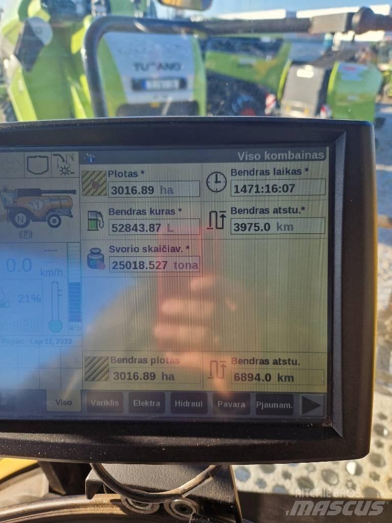 New Holland CX 8.85 콤바인 수확기