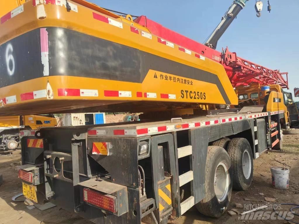 Sany STC250S 자재 기중기 및 권양기