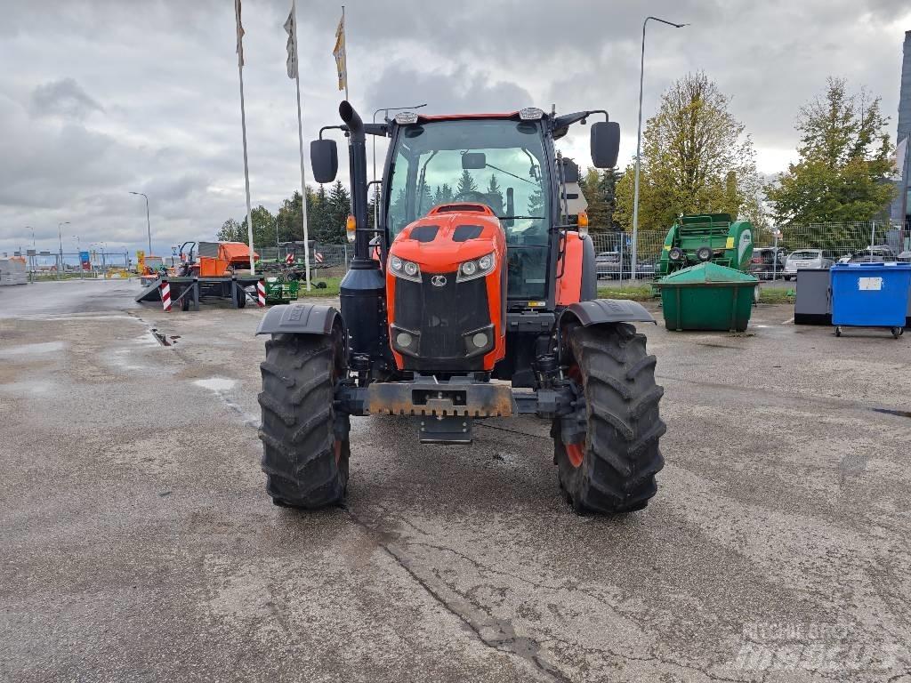 Kubota M135GX IV 트랙터