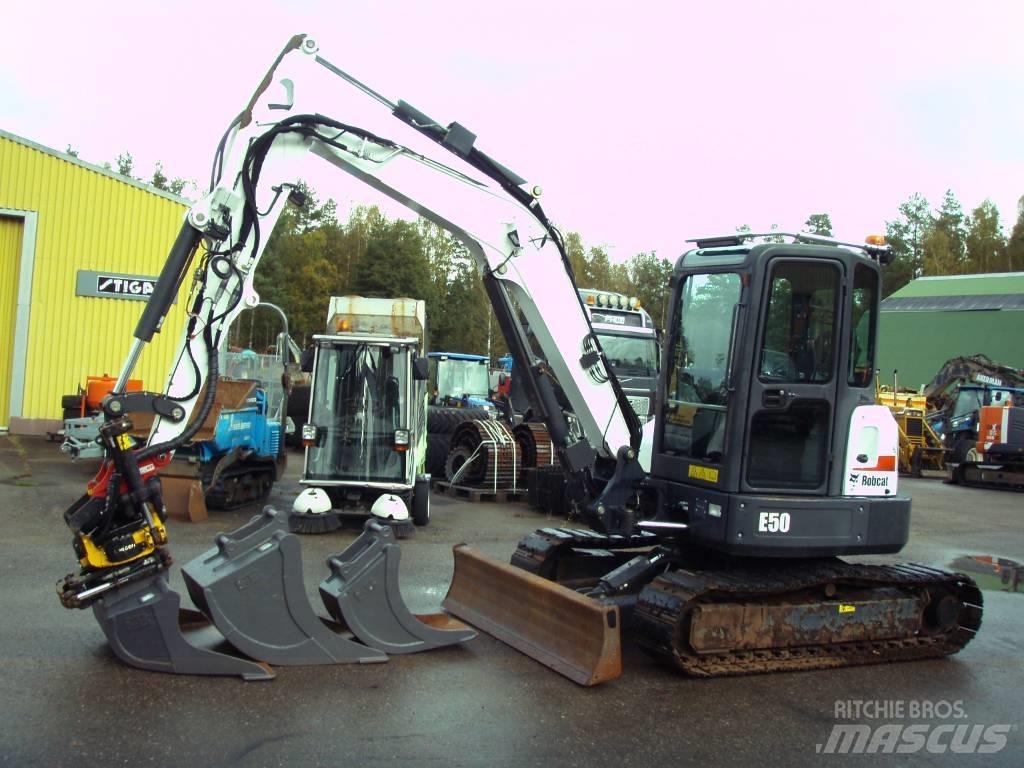Bobcat E 50 소형 굴삭기 7톤 미만