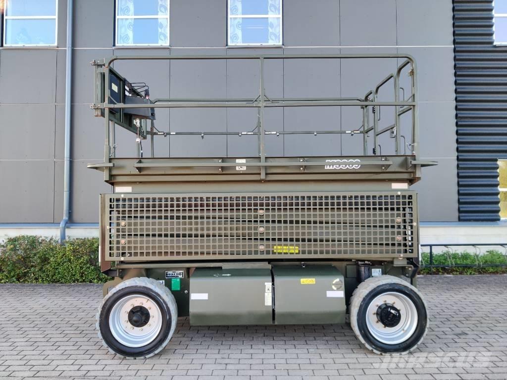 JLG M 3369 Saxlift 가위형 리프트