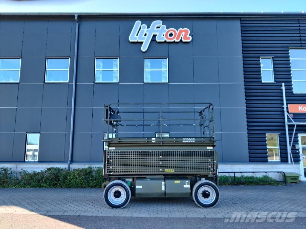 JLG M 3369 Saxlift 가위형 리프트