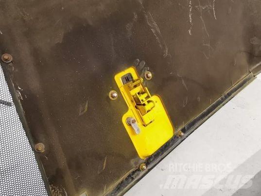 JCB 540-70 mask 캐빈 및 인테리어