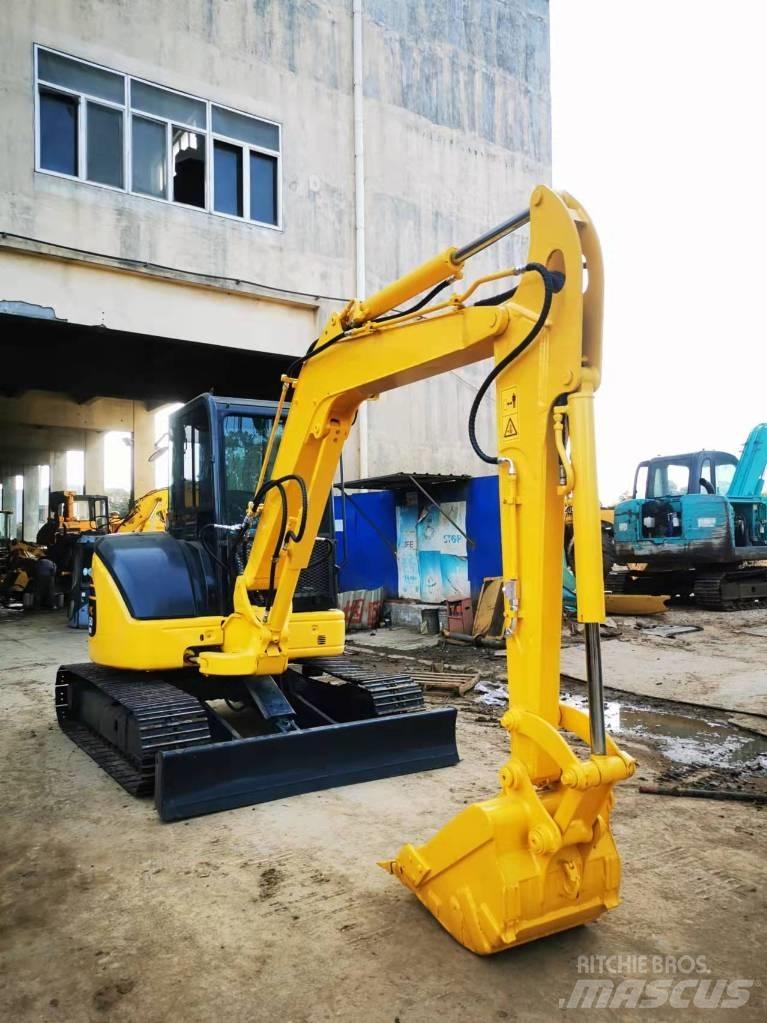 Komatsu PC 50 MR 소형 굴삭기 7톤 미만