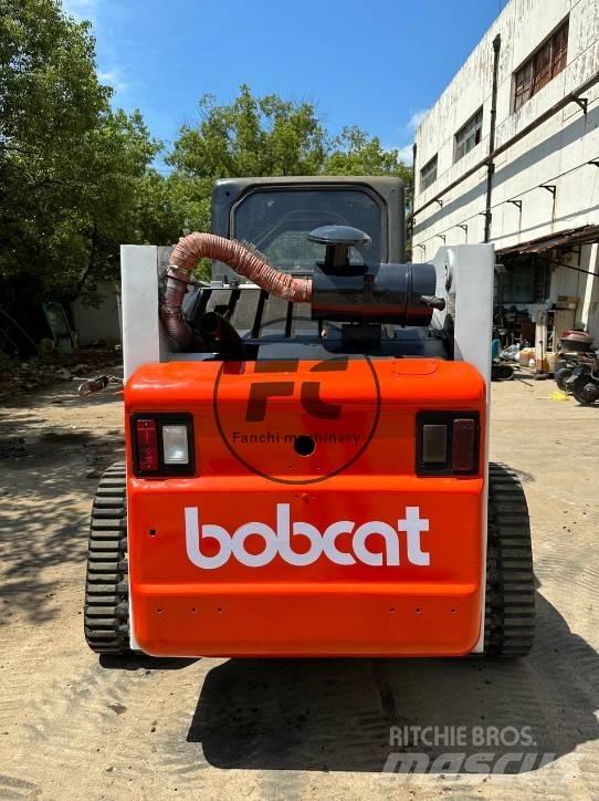 Bobcat 864  스키드로더