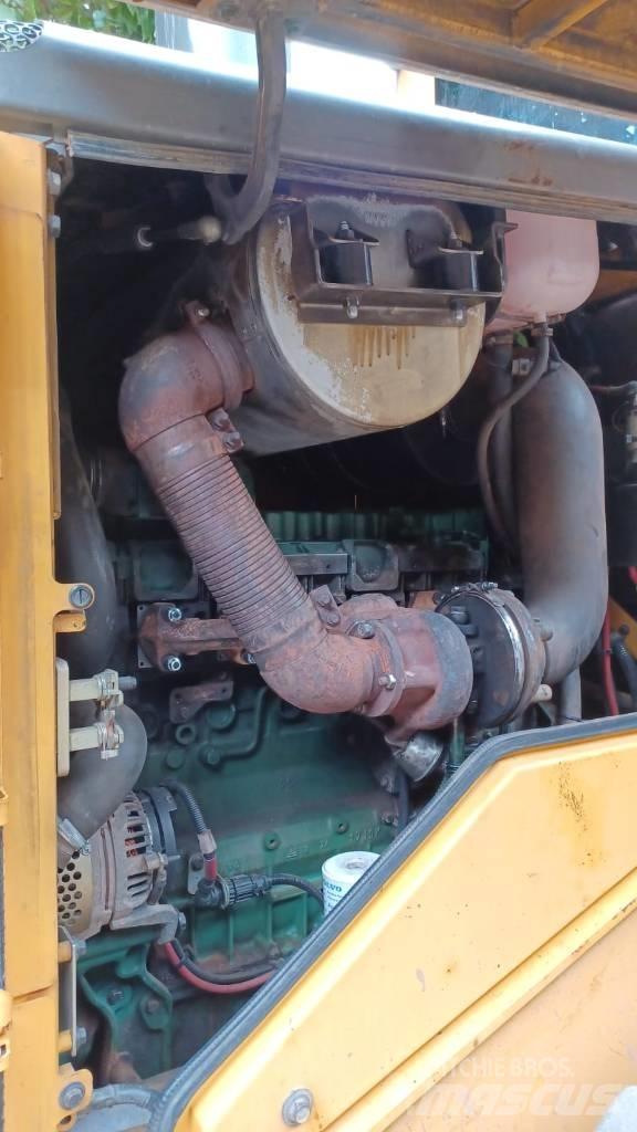 Volvo L 60 F  휠로우더