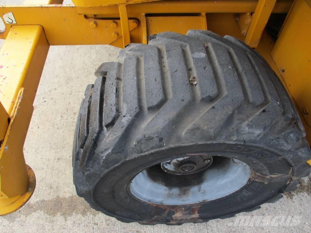 JLG 3394 RT  (535) 가위형 리프트