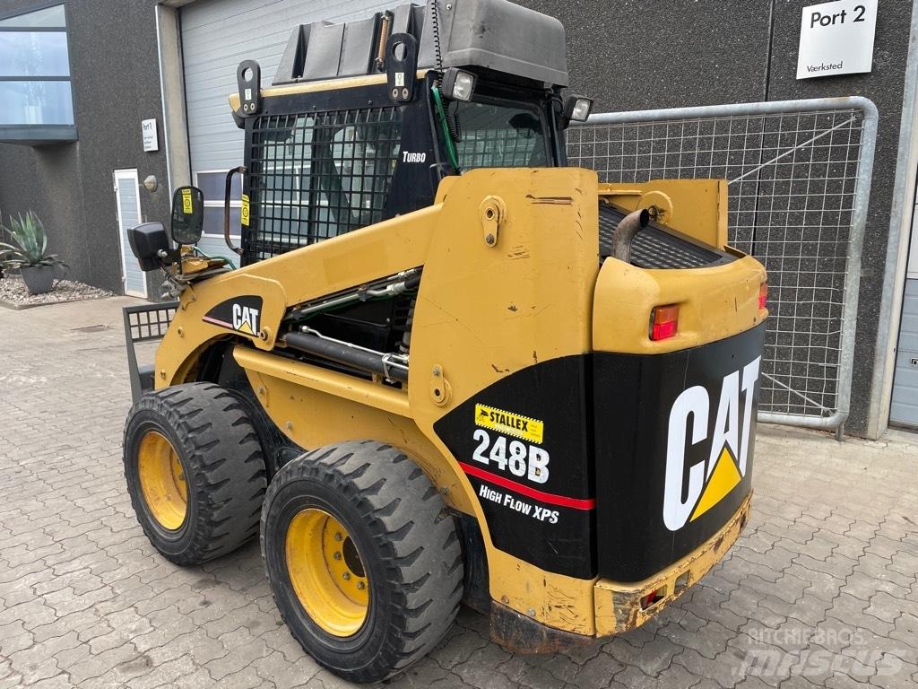 CAT 248B High Flow  스키드로더