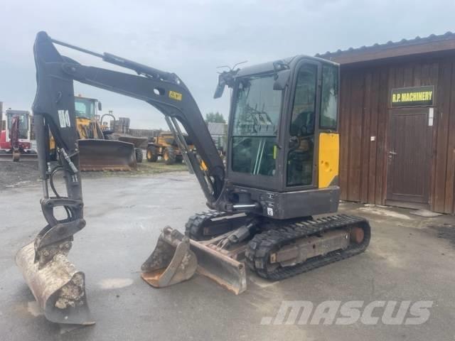 Volvo ECR 25 D 소형 굴삭기 7톤 미만
