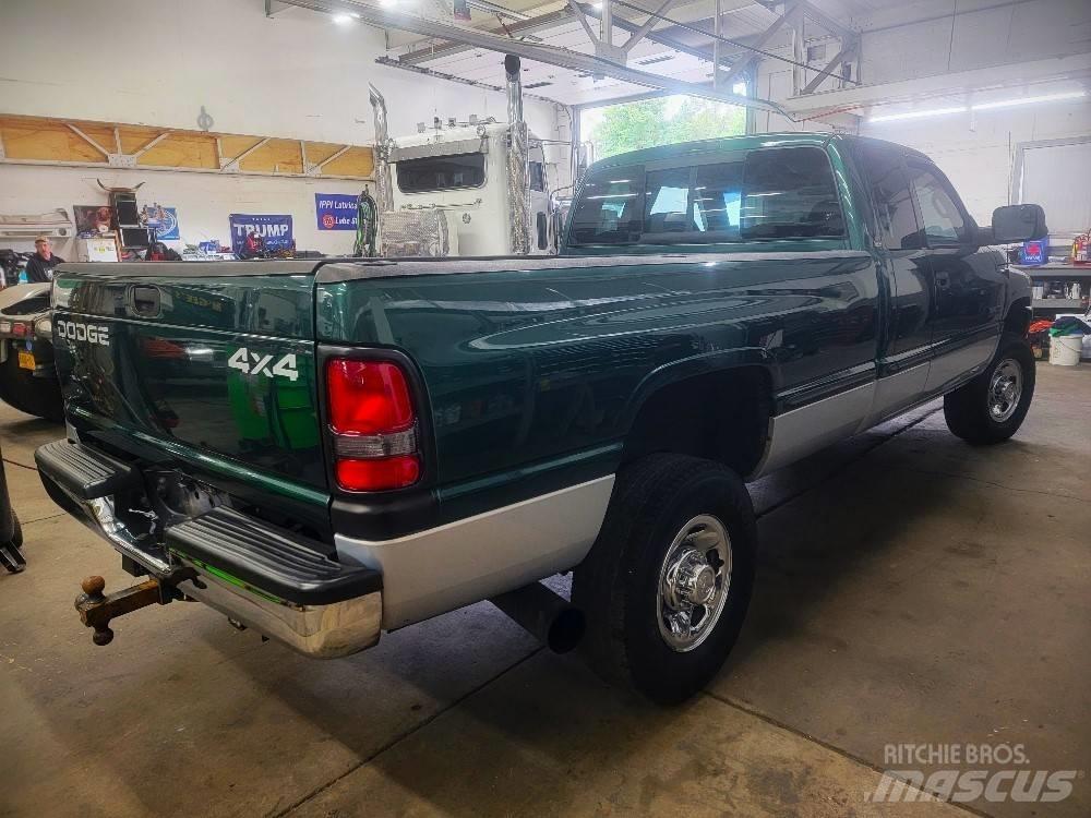 Dodge 2500 SLT 기타 트럭