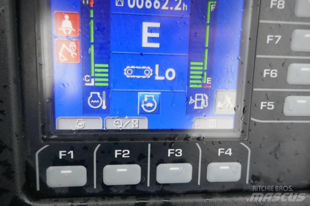 Komatsu PC30MR-5 소형 굴삭기 7톤 미만