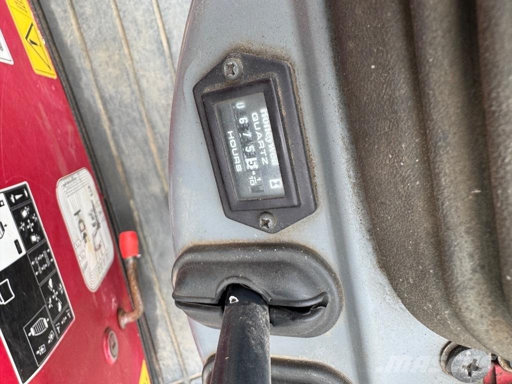Yanmar SV08 (1D812) 소형 굴삭기 7톤 미만