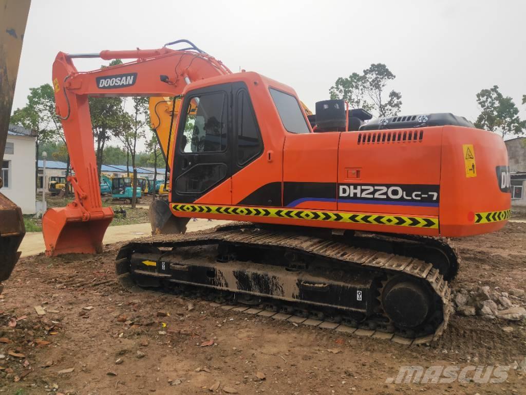 Doosan DH220LC-7 대형 굴삭기 29톤 이상