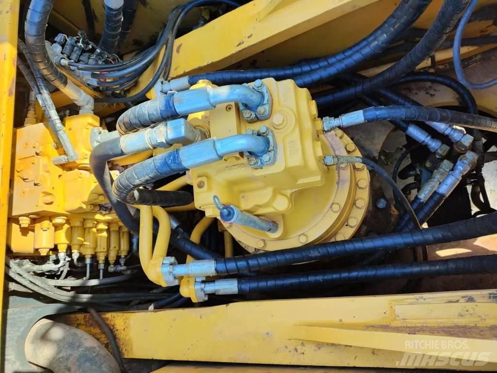 Komatsu PC 450 LC-8 대형 굴삭기 29톤 이상