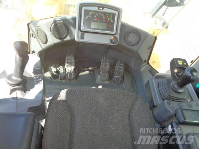 CAT 950M  휠로우더